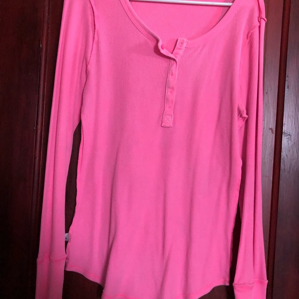 Clothes - Picture 6 of 8